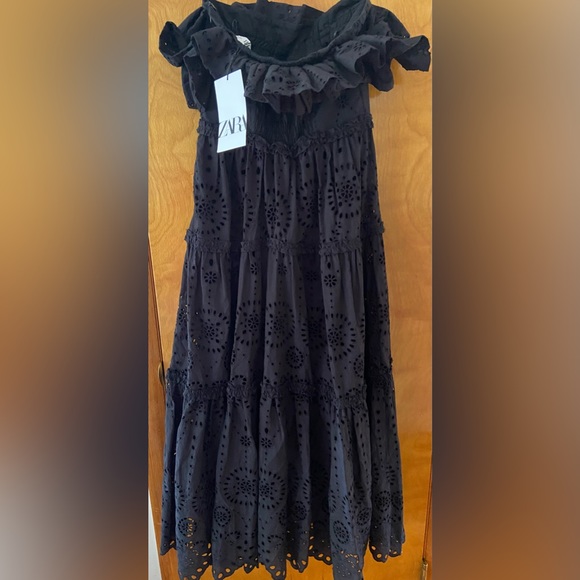 ZARA EMBROIDERED DRESS - Picture 7 of 7